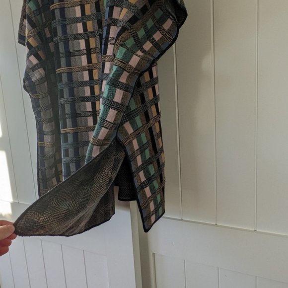 Anthropologie Aldomartins Gracie Plaid Cowl Neck Turtleneck Poncho SIZE L - Picture 11 of 16